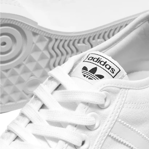 ADIDAS Originals Women's Nizza Low Top Platform Sneakers in White Canvas!! - Picture 4 of 6